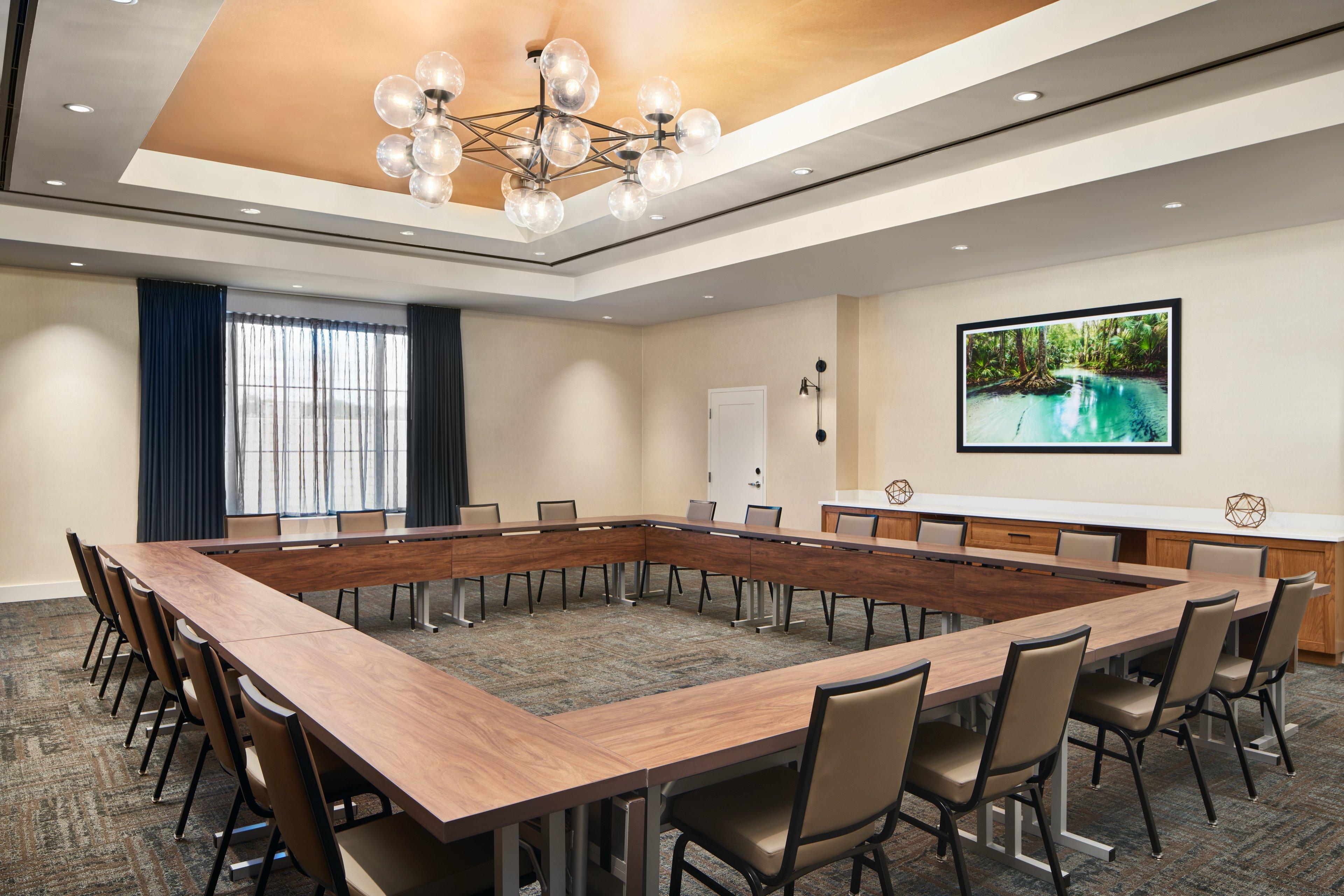Hotel Indigo Tallahassee - Collegetown By Ihg Екстериор снимка
